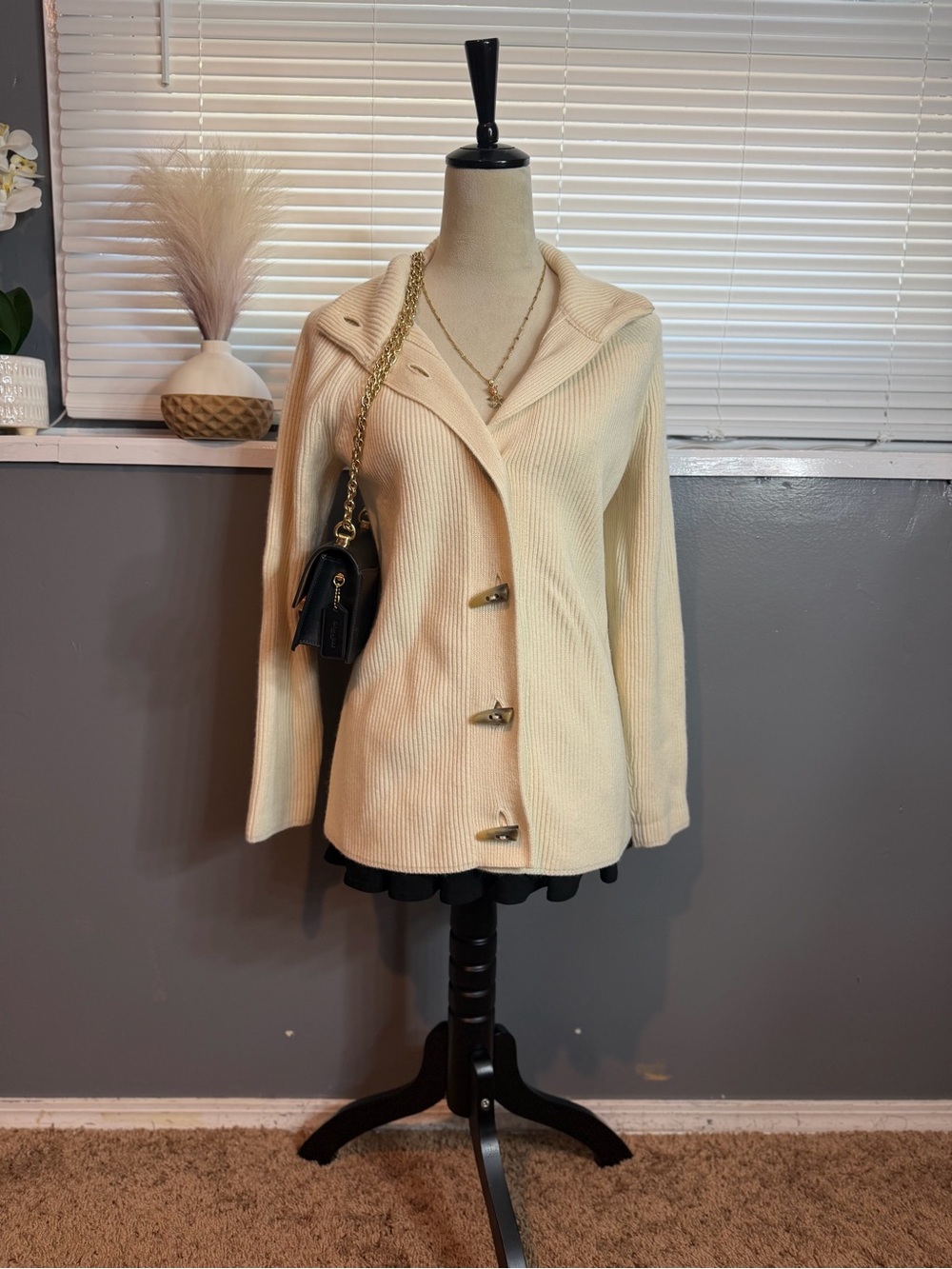 Jones New York Ivory Wool Angora Ribbed Toggle Cardigan Jacket Size S